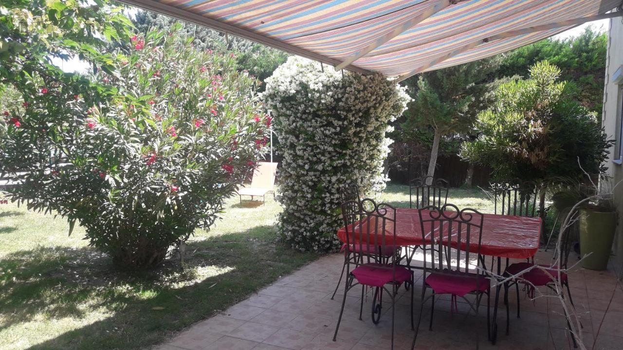 Вілла Cosy En Provence Maillane Екстер'єр фото